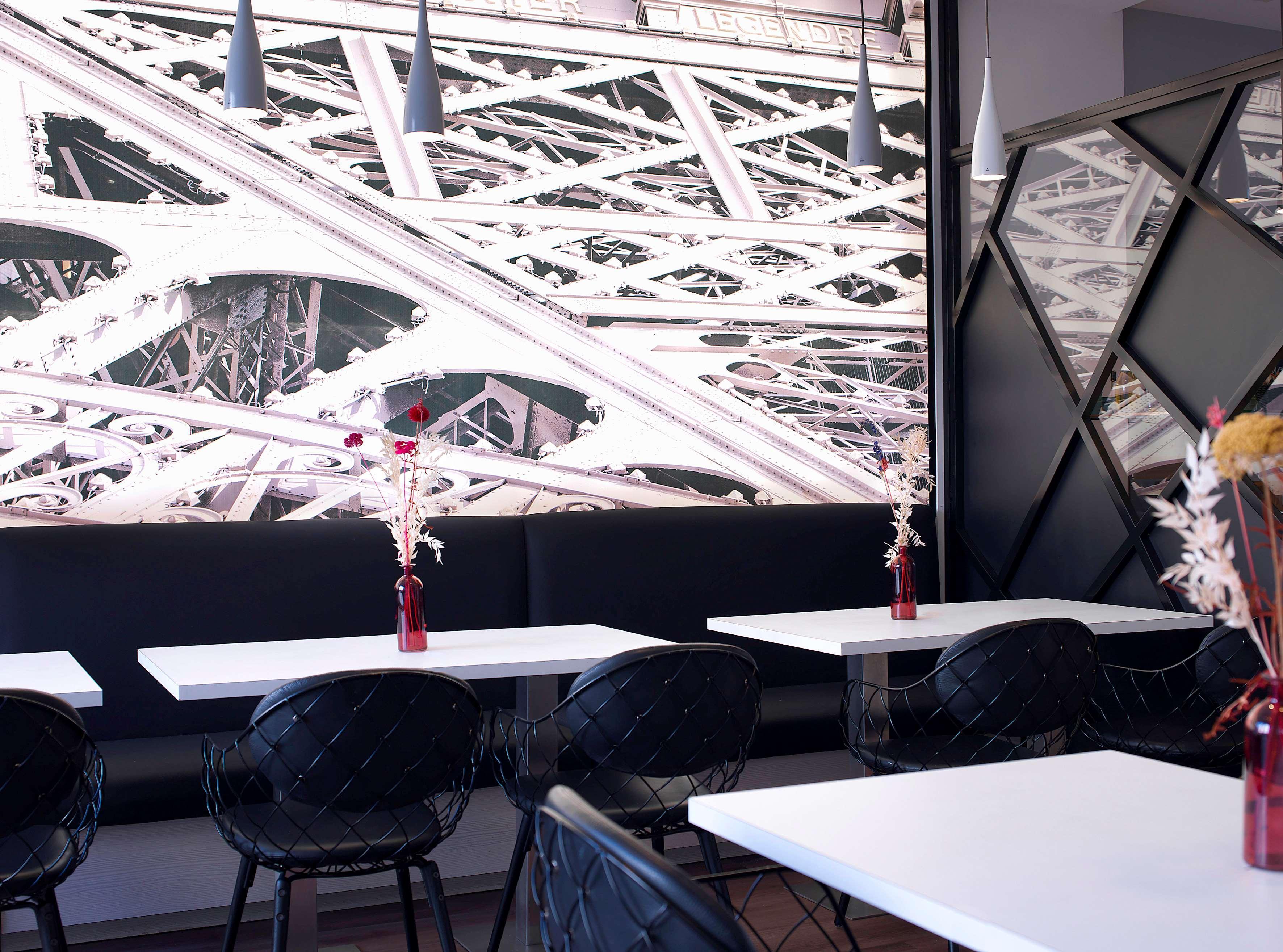Novotel Muenchen Airport - Newly Renovated Freising Exterior foto The interior of the restaurant
