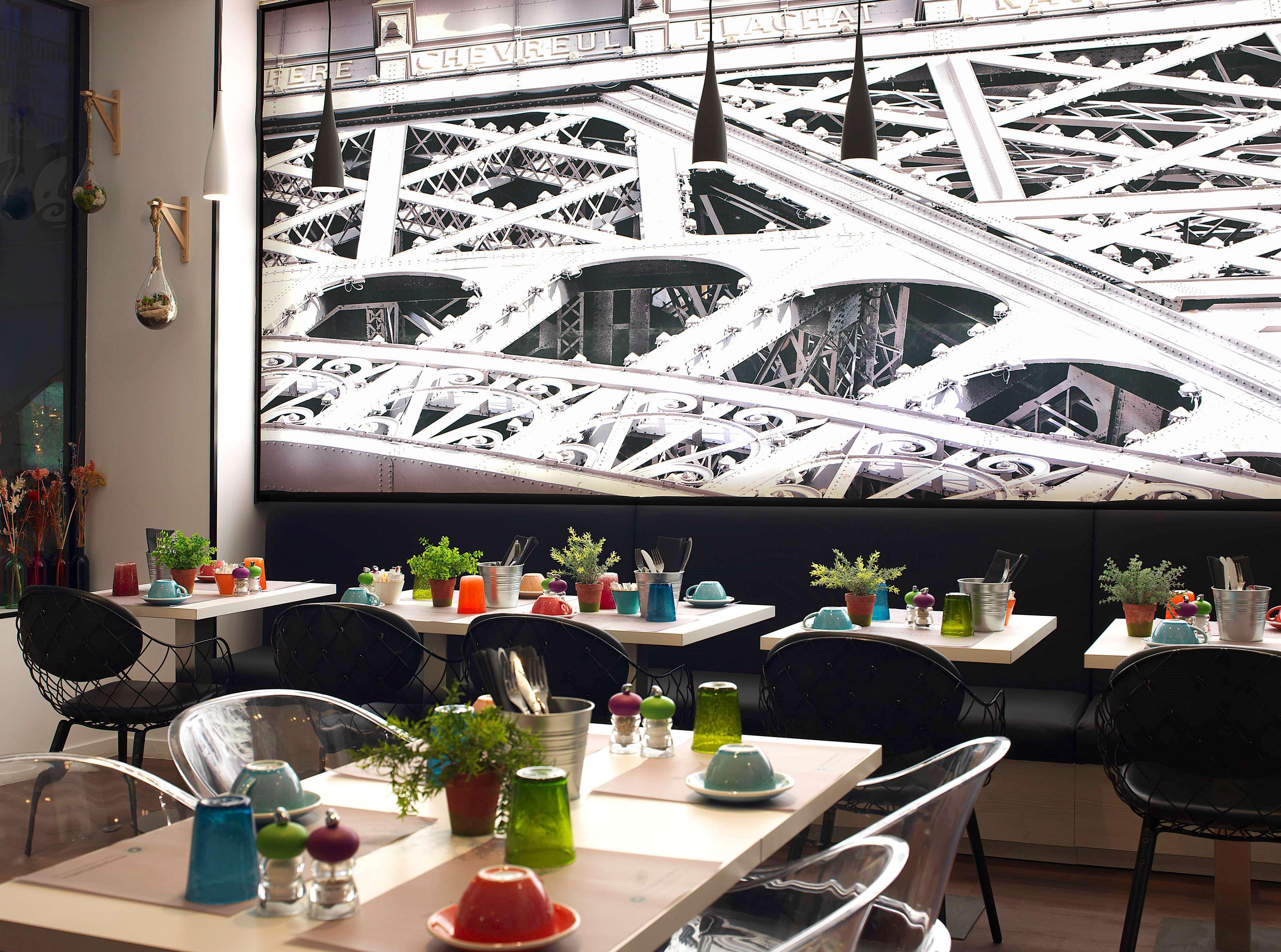 Novotel Muenchen Airport - Newly Renovated Freising Exterior foto The interior of the restaurant