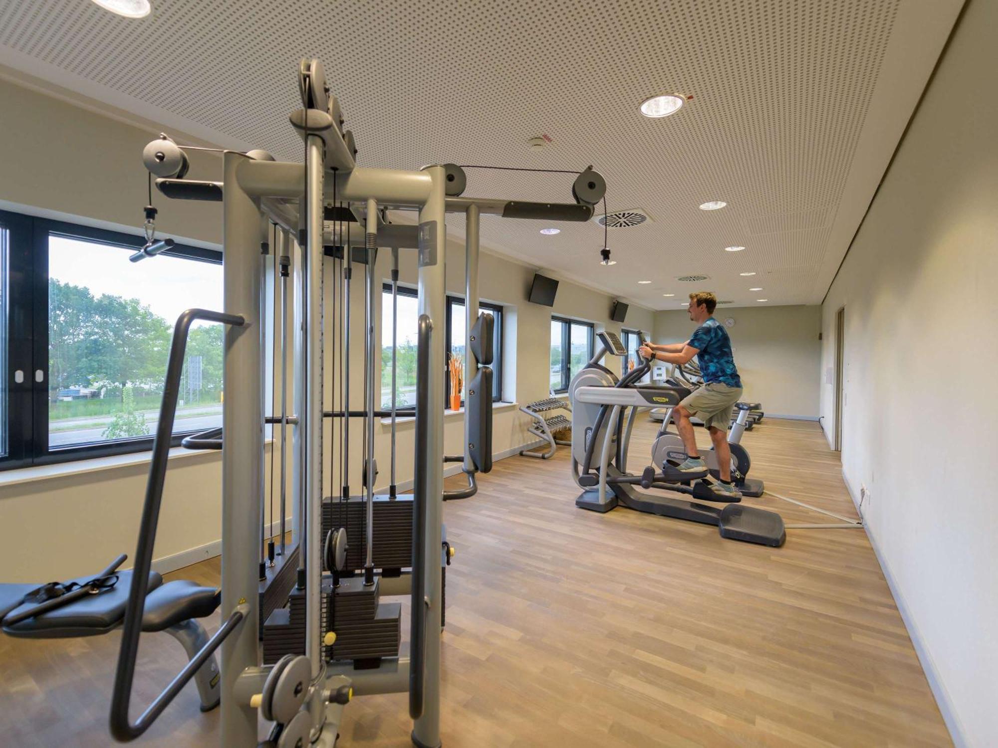 Novotel Muenchen Airport - Newly Renovated Freising Exterior foto Fitness room