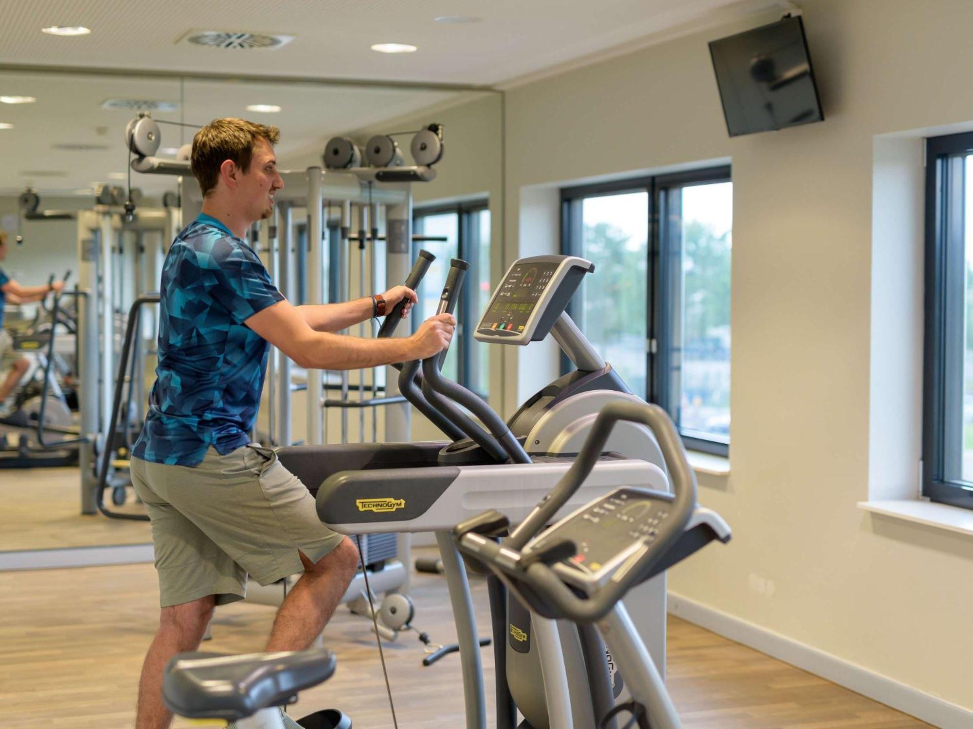 Novotel Muenchen Airport - Newly Renovated Freising Exterior foto Fitness room